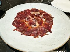 -LESCEDARS Brasserie Bistro香柏树