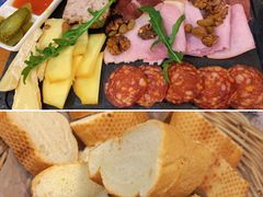 餐前面包-LA MAISON公鸡和龙(蛇口店)