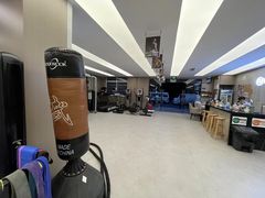 -琪航健身工作室(杨高南路地铁站店)