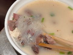-高玛纳驴肉火烧(一世界店)