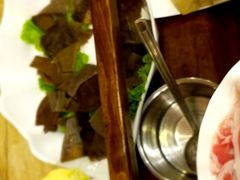 -盛元盛居传统炭火锅(绿园店)