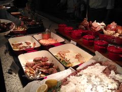 -松山湖凯悦酒店·Café自助餐厅·周末火舞秀表演
