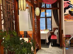 -巷子里小酒馆(繁荣路店)