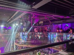-vimi便利店酒吧