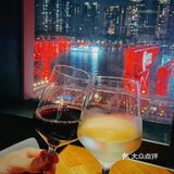 我又在琶醍发现了一个好地方，这个夜景也太🉑了吧‼️💯