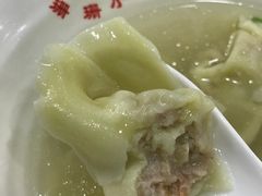 三鲜馄饨-珊珊小笼馆(仙霞路店)
