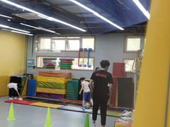 -玩胜青少儿体能(福田侨香中心)