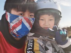 -华彬猛犸滑雪场