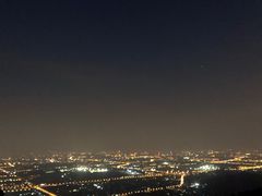 -鬼笑石后山停车场