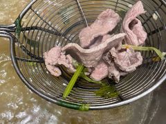 -乡土黄·鲜牛肉火锅·小龙虾(兴业街店)