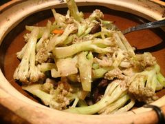 爆香啫啫花菜-汤城小厨•粤菜•靓汤(苏州街店)