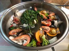 皇后无水火锅-派派茶客(金杏花园店)