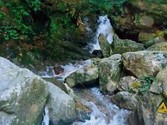 -藏龙百瀑风景区