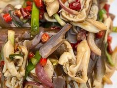 -四川小胡子海鲜(丁村万人海鲜广场店)