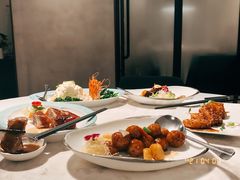 -伯衡55·吉品轩(乌鲁木齐南路店)