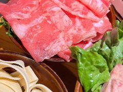 -乐闹闹重庆火鍋(民治店)