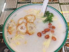 荔湾艇仔粥-西关明记肠粉(荔枝湾店)