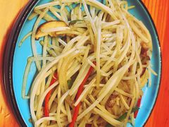 五彩银芽-文三酒肆自助放题(新街口友谊广场店)