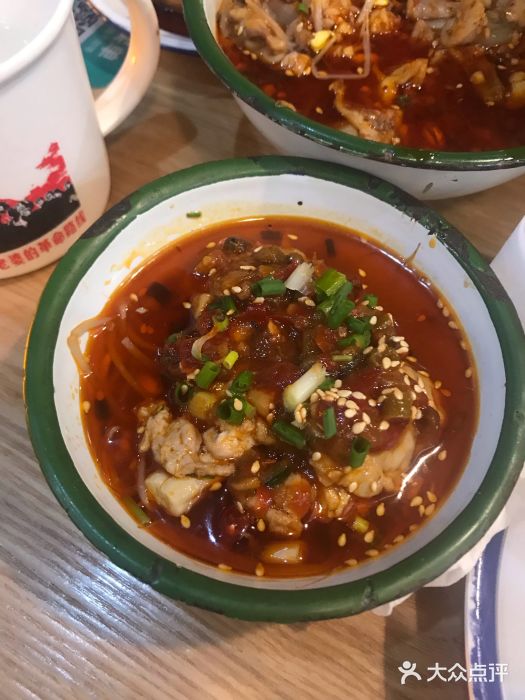 宽巷子成都串串香冒猪脑图片