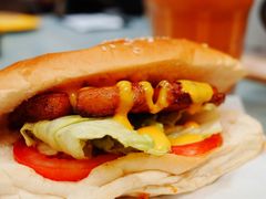 招牌咸牛肉芝士猪仔包-华嫂冰室(尖沙咀店)