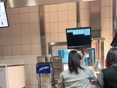 -麦当劳(红旗路店)