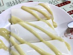 榴莲肠粉-香港華心糖水鋪(南西总店)