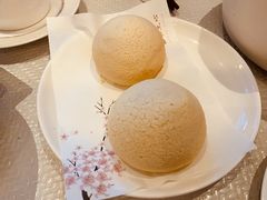 黑松露鹅肝包-铭家点心(秦岭路店)