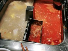 -海底捞火锅鲜切牛肉主题店(长寿路店)