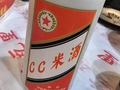 -堂瓦里·33年传统赣菜(第一街区店)