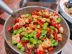 鹅卵石爆肥肠-老板恋上鱼(高新万达店)