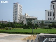 -汇泉广场