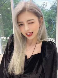 -AYO SALON
