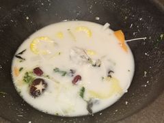 -鲜潭蒸汽石锅鱼(五道口购物中心店)