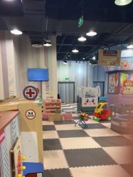 -卡通尼乐园(五彩世界店)