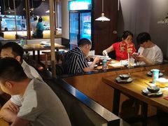 大堂-九锅一堂酸菜鱼(新南凯德直营店)