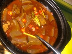 煲仔麻辣鸭血-辛香汇(大华第一坊店)