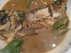 -黄泥岗·地道湖北菜(奥特莱斯店)