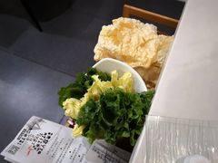 炸腐竹-三头牛·潮汕牛肉生蚝火锅 (夏湾店)