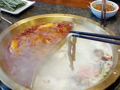 -小天鹅火锅·一线江景洪鼎旗舰店(洪崖洞店)