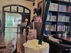 -良友书坊(安徽路店)