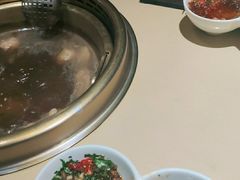 -余欢领鲜火锅(新街口店)