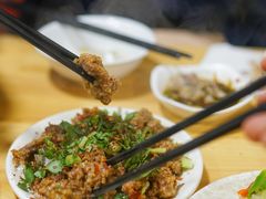 粉蒸牛肉-明红蹄花(糍粑店街店)
