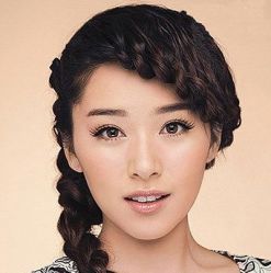 -时尚殿堂明星门店