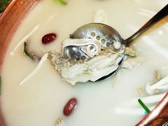 胡椒猪肚鸭骨锅-三人行骨头王火锅(长寿店)