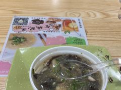 -食盈碗仔翅(星玺广场店)