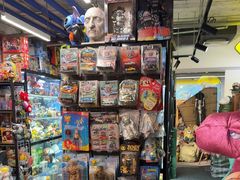 -seed station 中古玩具店(北投购物店)