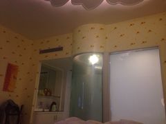-广州花之恋城堡酒店