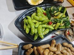 -云晓光头烧烤吧(盛夏店)