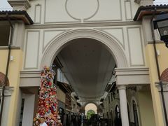 -佛罗伦萨小镇广佛名品奥特莱斯(疏港路店)
