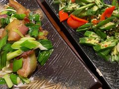 蒜苗炒腊肉-紫滇源云南生态菜(丹凤街店)